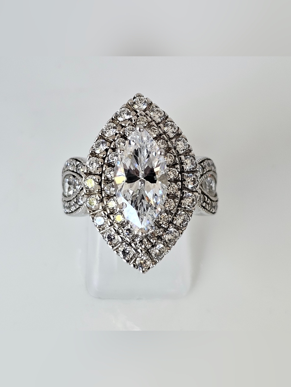 Stunning Designer Marquise Cut Diamond Simulant Ring Sterling Silver Size 7!
